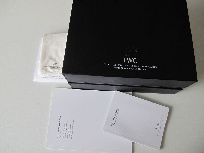 IWC Box