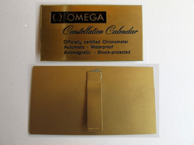 Omega Aufsteller