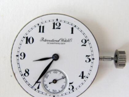 IWC mit Emailblatt