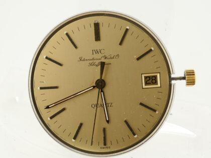 IWC Quartzwerk Kal. 2250 mit Blatt Zeiger und Krone